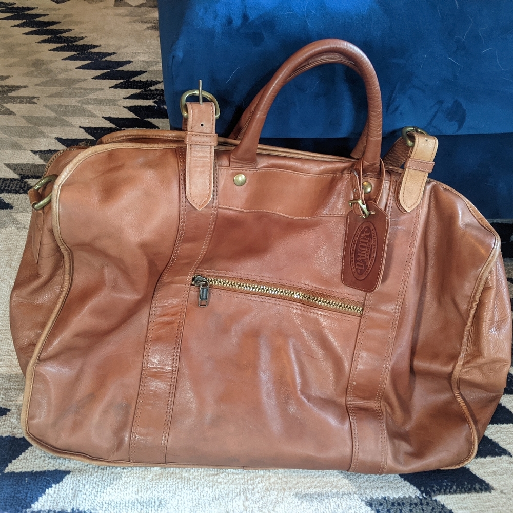 Tumi Dakota Steer Hide Large Large Travel Bag